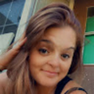 Meet your Posher, Loriana